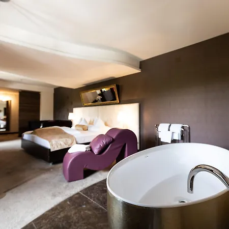 Maiers Kuschelhotel Loipersdorf - Adults Only 4*