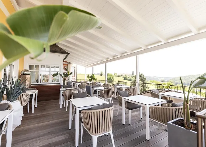 Maiers Kuschelhotel Loipersdorf - Adults Only فندق