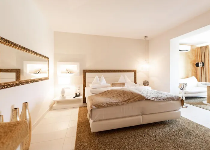 Maiers Kuschelhotel Loipersdorf - Adults Only לויפרסדורף ביי פורסטנפלד