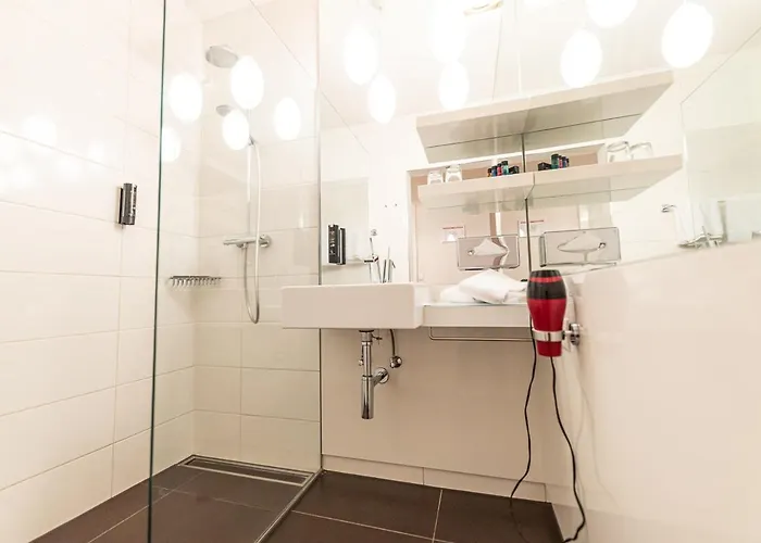 فندق Maiers Kuschelhotel Loipersdorf - Adults Only لويبرسدورف باي فرس